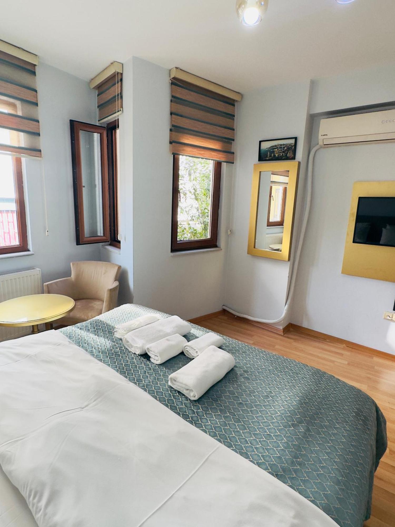 Centre Hotel Taksim Istanbul Exterior photo